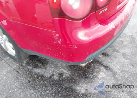 2010 Volkswagen Jetta Limited Edition из США, поврежденный, VIN 3VWRX7AJ3AM099394